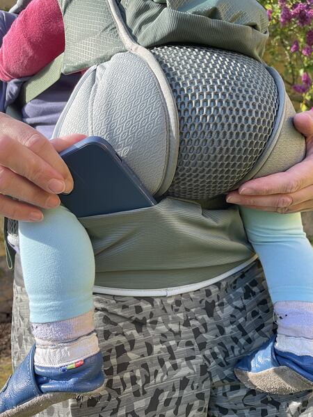 Sedačka Osprey Poco Soft Child Carrier Uni – meshová kapsička na bederáku