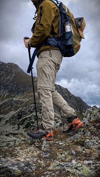 Pánské trekové boty GARMONT 9.81 ONYX MID GTX – moderní design
