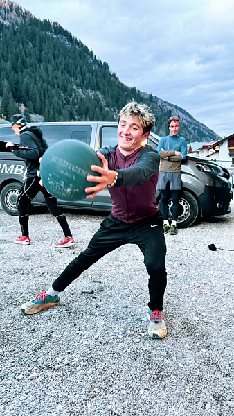 Z přípravného soustředění České skialpinistické reprezentace na Stubai