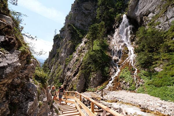 ferraty-stribrne-soutesky-v-schladming-dachstein-06