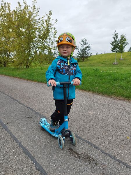 Dětské boty KEEN Targhee IV MID WP Children – na koloběžce