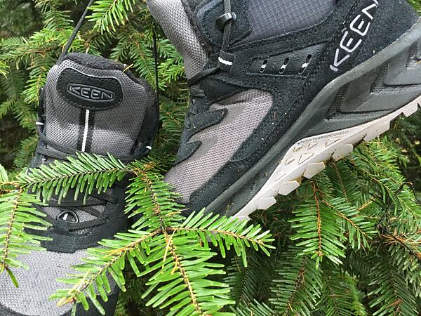 Pánské turistické boty KEEN HIGHTRAIL MID POLAR – jsou mi pohodlné a jsou vhodné pro širší nohu