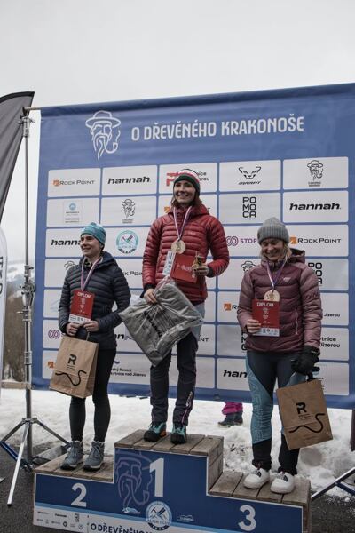 ohlednuti-za-skialpovym-zavodem-o-dreveneho-krakonose